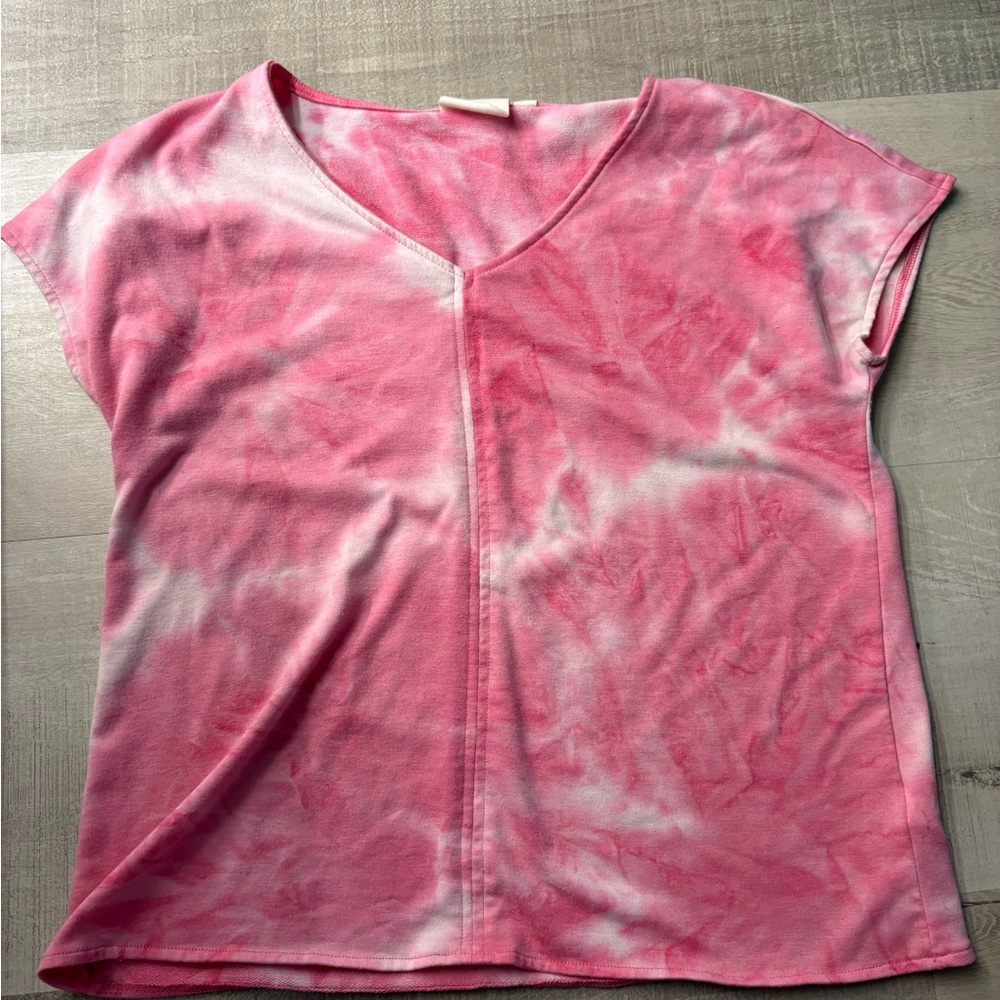 Pink Tie-Dye V-Neck T-Shirt